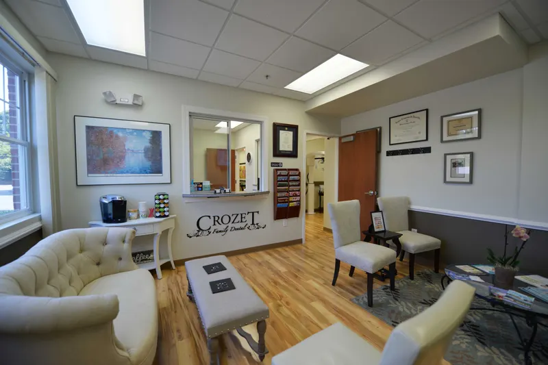 The Crozet Family Dental reception and waiting area